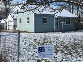 2202 Goodlet Ave, Indianapolis IN  46222-4826 exterior