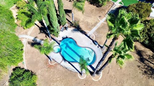 16685 Bonanza Dr, Riverside CA  92504-5706 exterior