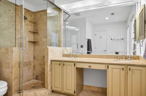 1239 Brookhaven Park Pl, Atlanta GA  30319-4570 exterior