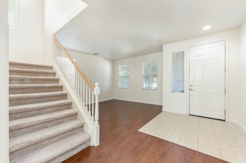 4042 Coratina Way, Rancho Cordova, CA 95742-8006
