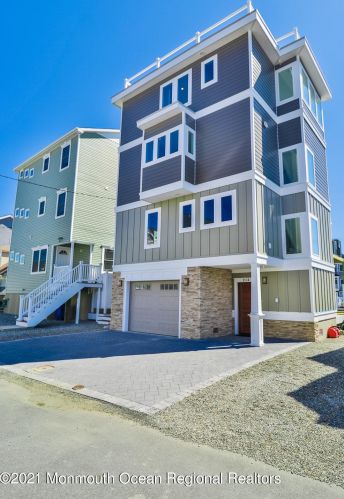 213 Johnson Rd, Lavallette, NJ 08735-2930