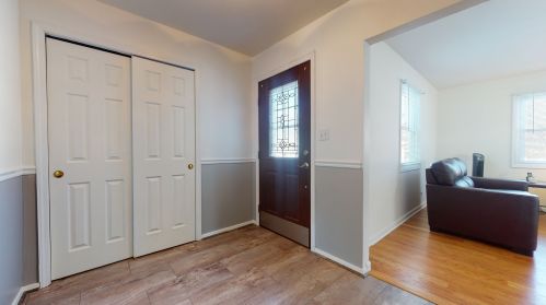 681 Silver Rock Ln, Buffalo Grove, IL 60089-1432