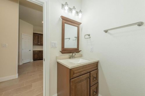 5016 Cowden St, Fort Worth TX  76114-1019 exterior