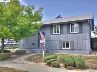 39158 Cindy St, Fremont, CA 94538-1103