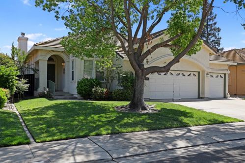 646 Oakmont Ct, Lodi, CA 95242-4682