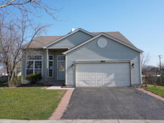 2040 Kentland Dr, Romeoville IL  60446-3985 exterior