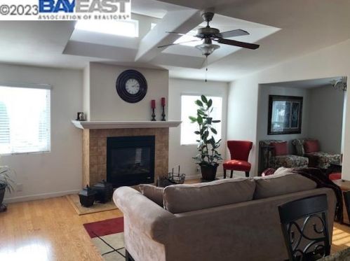 155 De Vaca Way, Hayward, CA 94544-6004