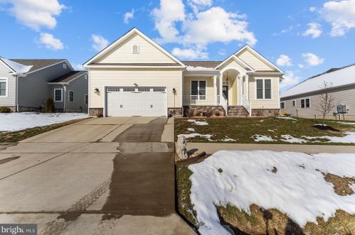 17477 Coolidge Ln, Bowling Green, VA 22427-9338