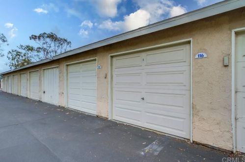 219 Diamond Way, Vista CA  92083-4452 exterior