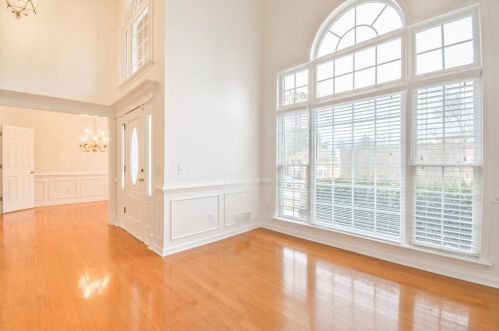 4800 Highland Lake Dr, Atlanta GA  30349-3913 exterior