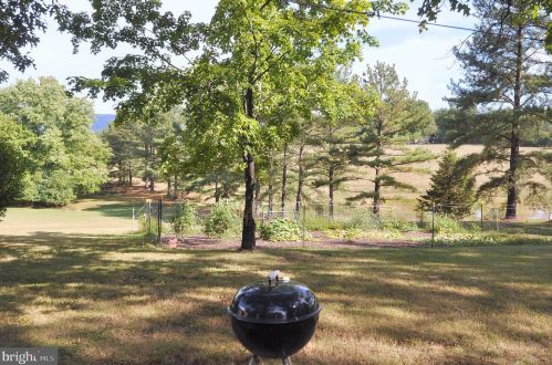 399 Clearfield Dr, Berkeley Springs WV 25411-6313 exterior