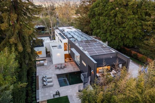 4020 Amaranta Ave, Palo Alto, CA 94306-3101