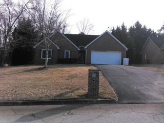 106 Cheekwood Rd, Greenwood, SC 29649-2328