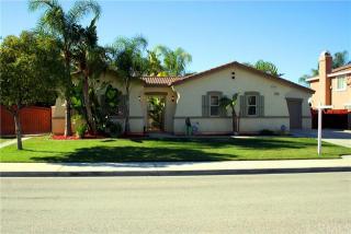 7856 La Cresta St, Highland, CA 92346-6366