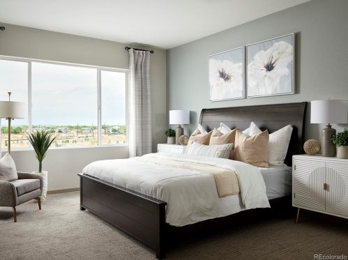 3453 Gold Bug Ct, Denver CO 80011-2592 exterior