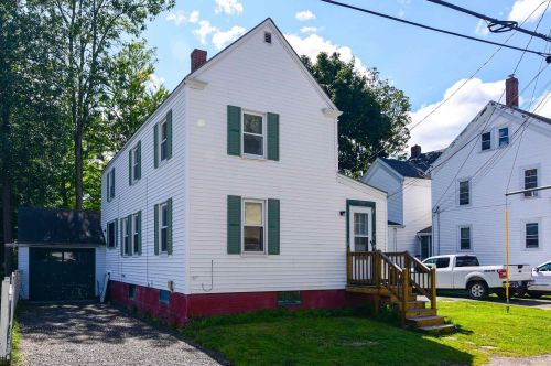 194 Madison St, Portsmouth, NH 03801-4938