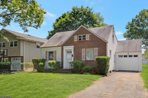2096 Coles Ave, Scotch Plains, NJ 07076-1364