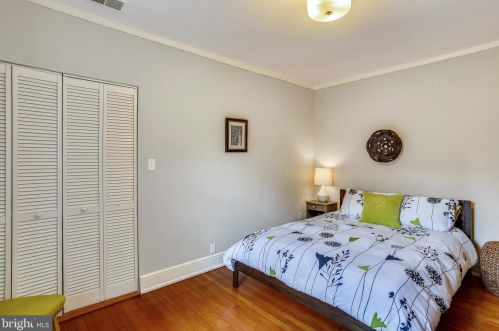 603 Dartmouth Ave, Silver Spring MD 20910-4265 exterior