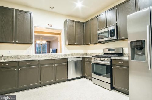 11793 Nates Pl, Woodbridge VA  22192-7410 exterior
