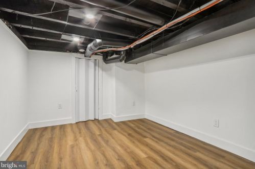 630 Jackson St, Philadelphia PA  19148-3226 exterior