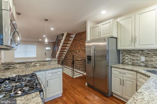 2943 16 St, Philadelphia PA  19132-2226 exterior