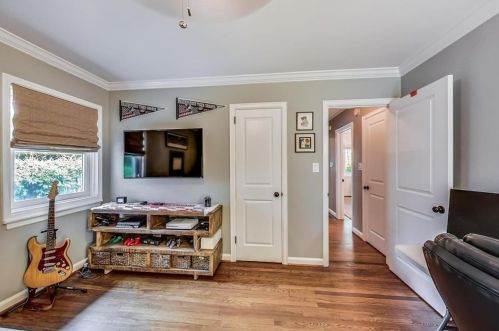 2452 Elizabeth Ann Ln, Atlanta GA  30324-3713 exterior