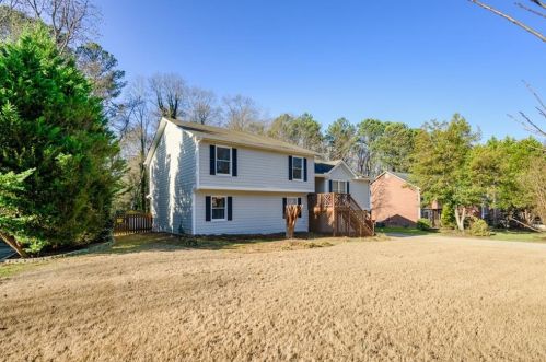 3776 Carriage Gate Dr, Duluth, GA 30096-5406