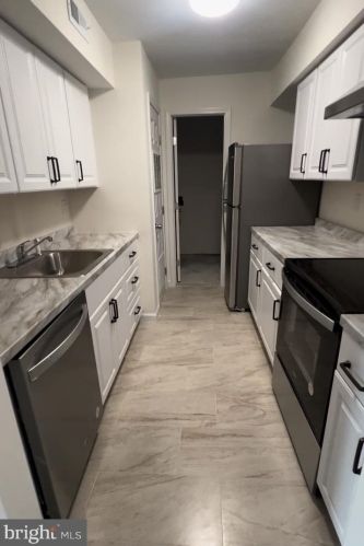 1637 Carriage House Ter, Silver Spring, MD 20904-2204