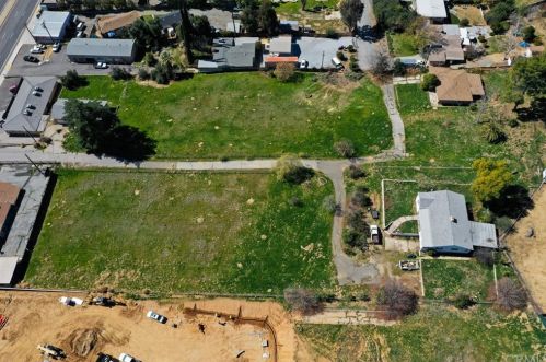 12325 Crilly Ln, Yucaipa, CA 92399-1601