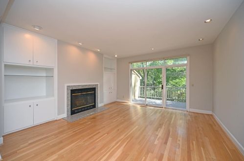 2102 Alpine Pl, Cincinnati OH  45211-3528 exterior