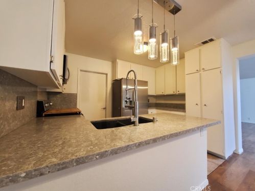 4306 Sierra Morena Ave, Carlsbad, CA 92010-2829