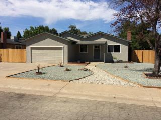 5716 Fairvale Way, Citrus Heights, CA 95662-5116