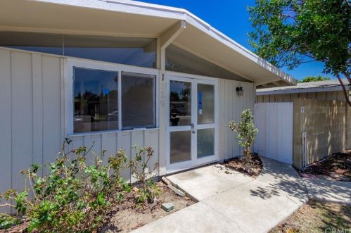1129 Vermont Ave, Anaheim CA  92802-1825 exterior
