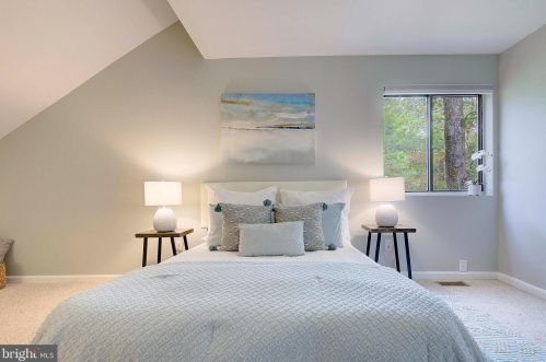 285 Michener Ct, Severna Park MD 21146-2051 exterior