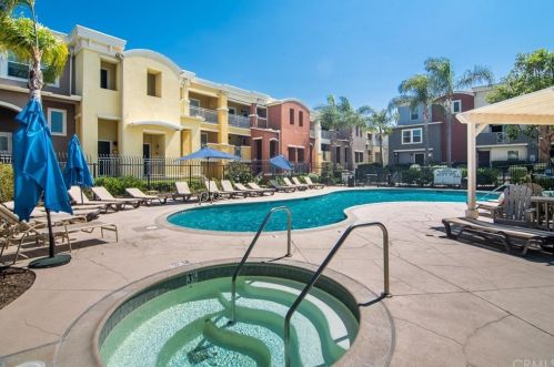 3462 Coastline Pl, San Diego, CA 92110-5346