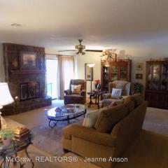 816 Birch St, Jenks OK  74037-2906 exterior
