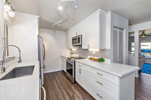 44-136 Hako St, Kaneohe, HI 96744