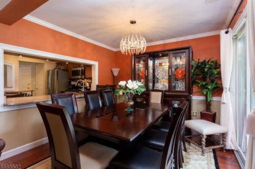 1 Quartz Ln, Paterson NJ  07501-3300 exterior