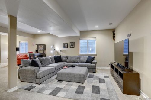 580 45th Ave, Denver CO  80216-3558 exterior