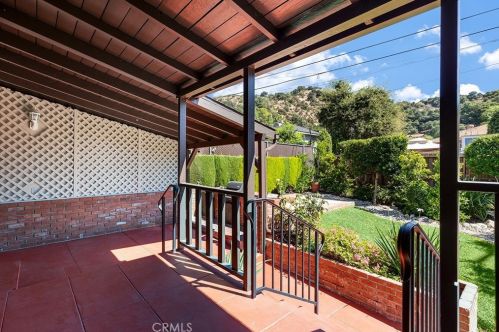 1834 Alpha Rd, Glendale CA  91208-2134 exterior