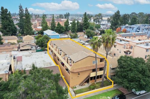 709 Chestnut Ave, Santa Ana, CA 92701-6164