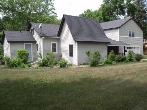 12 Red Wing Ave, Bombay, MN 55946-1324