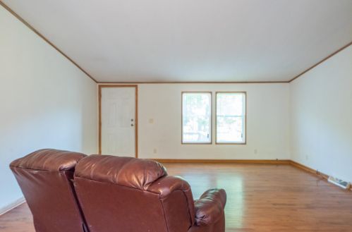 145 Highview Ave, Springfield, OH 45505-5005