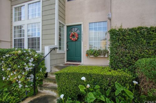10625 Walnut St, Los Alamitos, CA 90720-2149