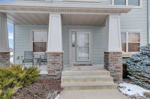 2125 3rd St, Sartell, MN 56377-2460