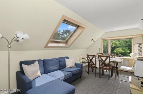 99 Monica Rd, Greenwich CT  06831-5024 exterior