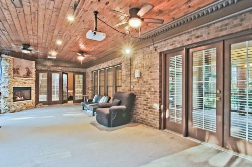 1073 Jimson Cir, Conyers GA  30013-2042 exterior