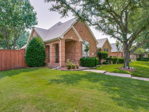 506 Lilly Ct, Irving, TX 75063-5371