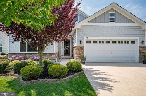 104 Wesley Dr, Auburn, NJ 08085-2590