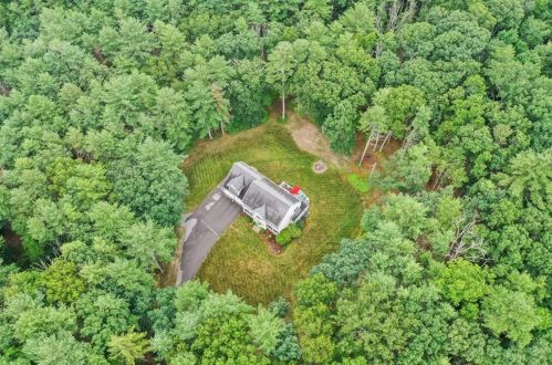 280 Hammet Rd, Coventry, RI 02816-5007